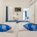 Tudor 2 Apartment Hvar Town