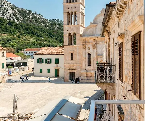 Daire Tudor 2 Hvar Town